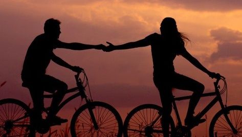 ICYMI: #blogengage Couples Cycling Together Increased Motivation @EbikesDirectUK Cycle Couple Photography, Cycling Date, Cycling Couple, Bicycle Photoshoot, Couple Cycling, High School Crush, Body Language Signs, Her Campus, Marriage Counseling