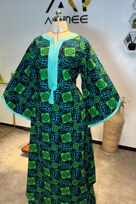 Hey beautiful fashionistas, welcome to another asoebi fashion blogpost, today let’s talk of how to stay fashion forward with Stunning Nigerian Asoebi Styles. Visit our page for more styles Ankara Dress Styles For Mothers, Hausa Fashion Styles, Bubu Styles Nigerian Ankara, Ankara Bubu Gown Styles 2024, Arewa Hausa Styles, Arewa Ankara Gown Styles, Boubou Gown Styles, Nigerian Asoebi, Kaftan Styles For Ladies