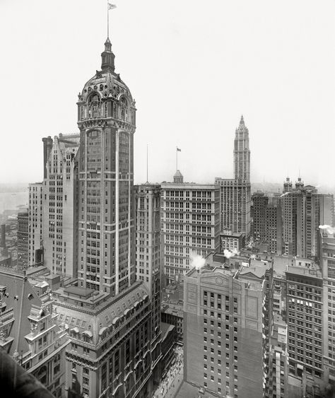 The 10 Tallest Buildings Ever Demolished,Singer Building, New York City. Image © Shorpy City Hall Nyc, Shorpy Historical Photos, Woolworth Building, New York City Buildings, New York City Manhattan, City Icon, Tall Buildings, Vintage Architecture, Concrete Building