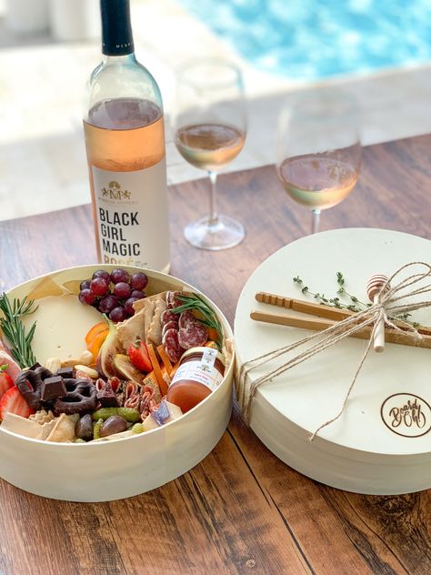 By boat, by plane or by train! Take your Board Oh! Luxe Round box along #charcuterie #cheeseboard #grazingtable Cheese Day, Wine Cheese, Round Box, A Table, Cheese, Wine, Bowl