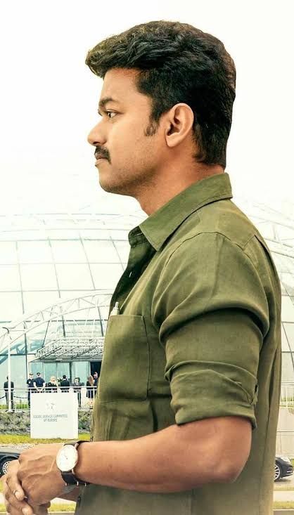 Mersal look #vijay Mersal Vijay, Vijay Photos, Diwali 2022, Elephant Sketch, Actor Vijay, Vijay Kumar, Miss You Images, Famous Indian Actors, Smile Icon