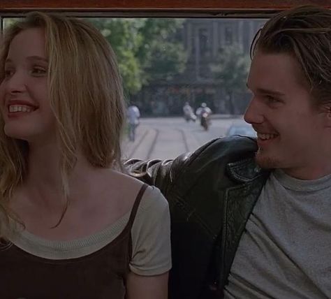 Before Sunrise Trilogy, Before Sunrise Movie, Before Trilogy, Kaptan Jack Sparrow, Cinema Art, Film Inspiration, Before Sunrise, Romantic Movies, Good Movies To Watch