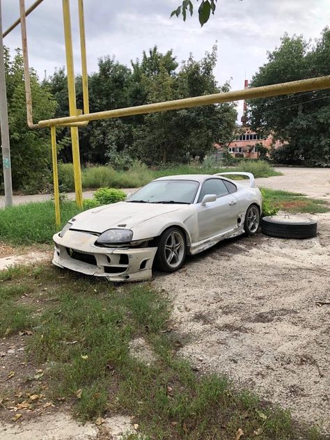 Abandoned Jdm Cars, Abandoned Japan, Abandoned Vehicles, Toyota Supra Mk4, Drifting Cars, Abandoned Cars, Motor Bikes, Japan Cars, Personalized Couple