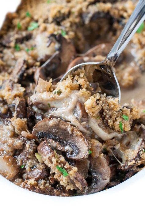 Stuffed Mushroom Casserole, Cheesy Stuffed Mushrooms, Casserole Kitchen, Mushroom Casserole, Stuffed Mushroom, Yummy Casseroles, Mushroom Recipes, Vegetable Dishes, Casserole Recipes