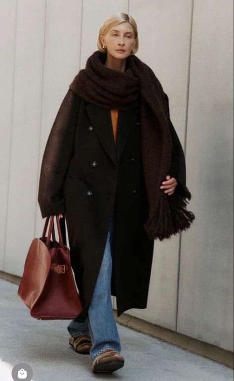 Totême Outfit, How To Have Style, Skandinavian Fashion, Coat Outfits, 가을 패션, Looks Style, Fall Winter Outfits, Fashion Killa, Minimal Fashion