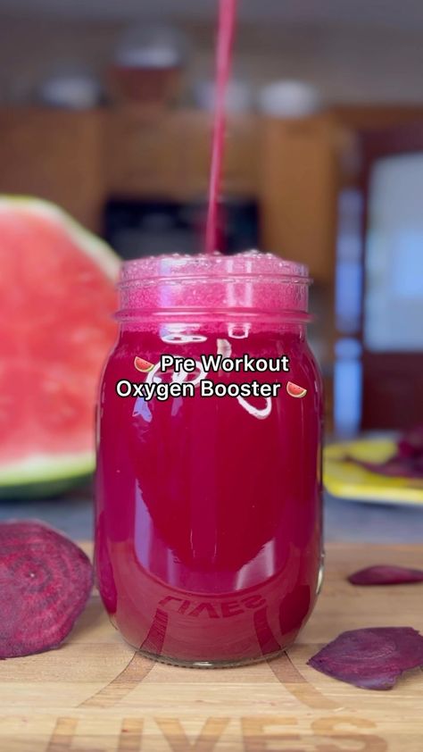 🍉 Pre Workout Oxygen Booster 🍉 This Healthy Alternative pre workout Juice is all natural and can be made at home with 2 simple… | Instagram Post Workout Juice, All Natural Pre Workout, Pre Workout Juice Recipe, Pre Workout Juice, Natural Preworkout Diy, Natural Preworkout Drink, Diy Pre Workout Drink, Diy Preworkout Drink, Pre Workout Drink For Women