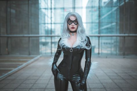 Enji Night, Black Cat Cosplay, Latex Cosplay, Catwoman Cosplay, Black Cat Marvel, Dc Cosplay, Black Cat Print, Marvel Cosplay, Cat Woman Costume