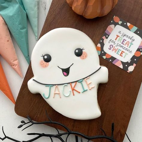 Personalized Halloween Cookies, Cookies Personalized, S Cookies, Halloween Sugar Cookies, Spooky Treats, Halloween Cookies, Icing Cookies, Baking Ideas, Order Form