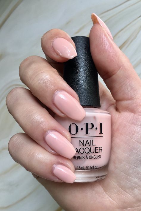 Nail Polish Bubble Bath, Opi Nail Strengthener, Nailart Tutorial, Manicure Essentials, Opi Bubble Bath, Overlay Nails, Opi Gel Nails, Opi Nail Colors, Milky Pink