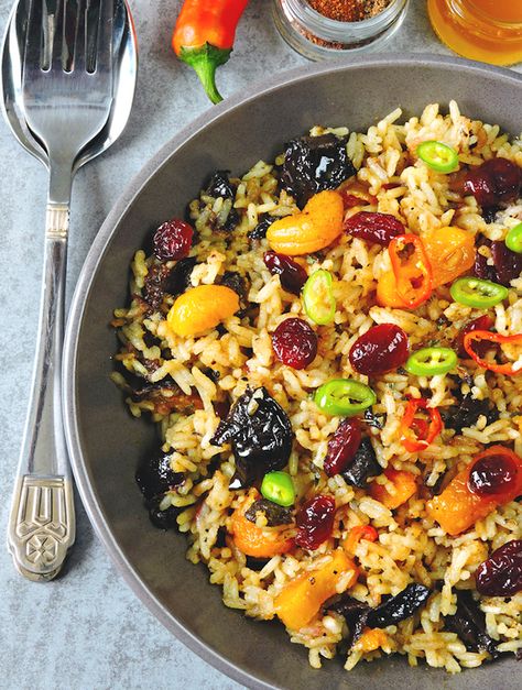 Basmati Rice Pilaf with Fruits and Nuts | The Vegan Atlas Cauliflower And Rice, Vegan Rice Recipes, Basmati Rice Pilaf, Easy Chickpea Curry, Pilaf Recipes, Beans Curry, Easy Rice, Vegan Rice, Rice Side Dishes