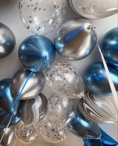 Metallic Blue Balloons, Blue Ballons Decoration Birthday, Birthday Party Blue Aesthetic, Blue Birthday Aesthetic, Birthday Balloons Aesthetic, Blue And Silver Party, Prom Balloons, 15th Birthday Decorations, Silver Letter Balloons