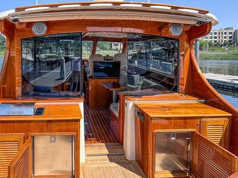 SEA DOG | Hinckley Talaria 43 Motoryacht, Wellington Yacht Partners Hinkley Yachts, Hinckley Yachts, Lobster Boat, Sea Dog, Guest Cabin, Classic Yachts, Yacht Broker, Common Rail, Yacht Charter