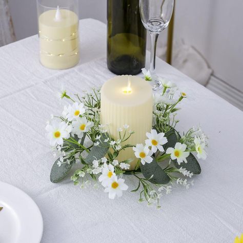 Simple Sage Green Wedding Decorations, Rustic Modern Wedding Centerpieces, Short Centerpiece Wedding, Daisy Wedding Centerpieces, Candles Jar, Floral Candle Rings, Candle Wreath, Lantern Centerpiece Wedding, Fall Floral Decor