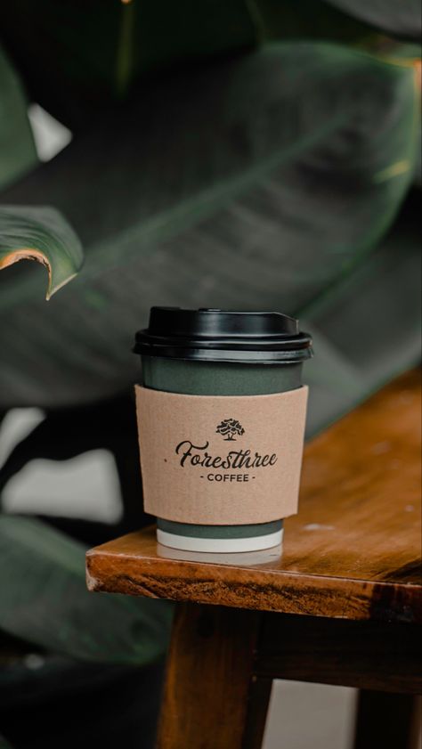 Coffee Cup Photoshoot, Coffee To Go Photography, Takeaway Coffee Photography, Grab N Go Cafe, Coffeeshop Aesthetic Cozy, Coffee And Cookies Photography, Coffee Product Photography, Coffee Advertising, Green Cafe