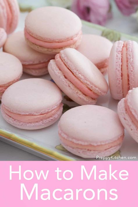 These French macarons make a very special treat to give your friends and family. They're bite-sized Heaven! I've included ALL the tips and tricks I can think of to help you make these cookies picture perfect and delicious! Easy French Macaron Recipe, Macaroons Cookies, Make Macarons, Cornflake Cookies, French Macarons Recipe, Macaron Filling, Cheesecake Oreo, Cookie Crisp, How To Make Macarons