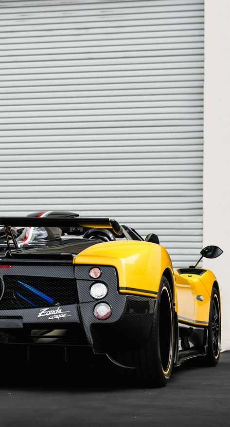 (°!°) Pagani Zonda Cinque Spyder Pagani Zonda Cinque, Luxury Supercars, Motorcycle Clothing, Pagani Zonda, Lamborghini Veneno, Pagani Huayra, Lamborghini Gallardo, Italian Cars, Car Guys