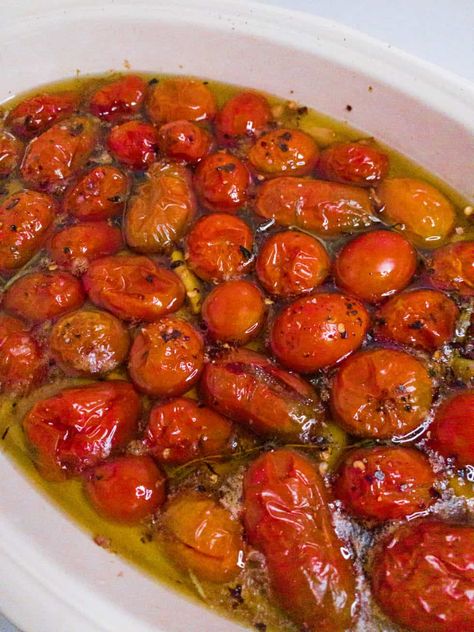 Confit Tomatoes, Tomato Compote, Herbs Remedies, Meze Platter, Tomato Confit, Tomato Dishes, Compote Recipe, Grilled Bread, Plant Based Diet Recipes