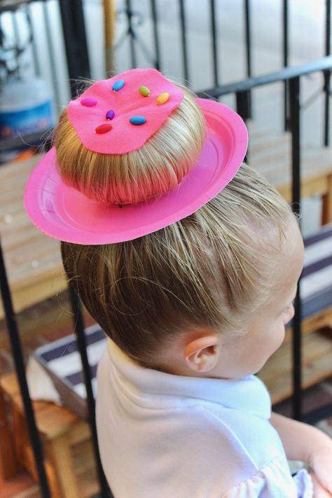 Whacky Hair Day, Crazy Hat Day, Hat Day, Wacky Hair Days, Toddler Hairstyles Girl, Crazy Hats, Crazy Hair Day, Wacky Hair, Crazy Hair Day At School