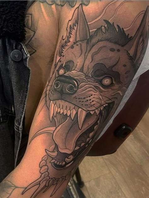 Hyena Tattoo, Neo Tattoo, Funky Tattoos, Wicked Tattoos, Tatuaje A Color, Horror Tattoo, Classic Tattoo, Badass Tattoos, 1 Tattoo