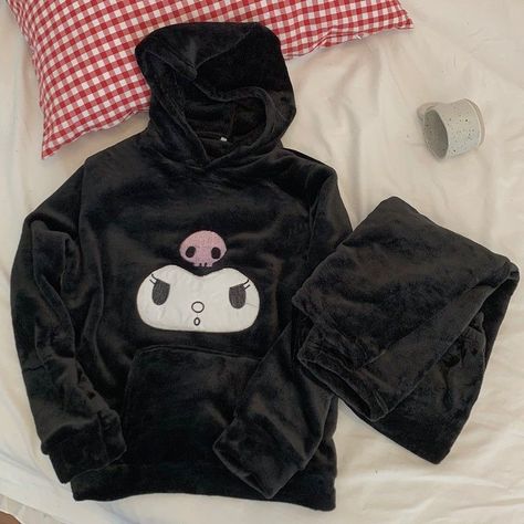 Kuromi Merch, Kuromi Hoodie, Kuromi Things, Pom Pom Clothes, Kuromi Stuff, Kuromi Outfit, Kuromi Clothes, Sanrio Clothes, Adventure Time Girls