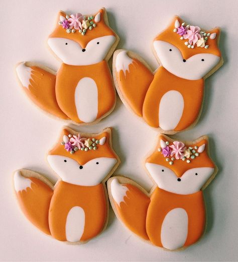 Happy Birthday Cookie, Fox Party, Thanksgiving Cookies, Spring Cookies, Shower Cookies, Cookie Time, Fox Cookies, Animal Cookies, Christmas Sugar Cookies