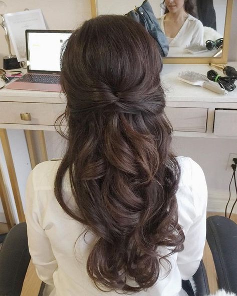 Scripture Wedding, Half Up Half Down Short Hair, Partial Updo, Bridal Hair Half Up, Hairstyles Theme, Dance Songs, Wedding Hairstyles Bride, Wedding Crashers, Simple Wedding Hairstyles