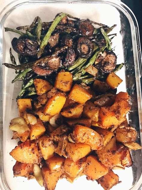 Green Beans And Mushrooms, Butternut Squash Cinnamon, Easy Roasted Vegetables, Pumpkin Jam, Warm Potato Salads, Roasted Green Beans, Going Vegetarian, Butternut Squash Recipes, Roasted Mushrooms