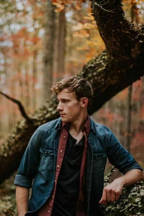 His   Hers Style: Autumn Vibes Mens Fall Photoshoot, Men’s Fall Photoshoot, Autumn Photography Portrait, Autumn Portrait, Men Poses, Autumn Photoshoot, Senior Photos Boys, Men's Portrait Photography, Male Portrait Poses