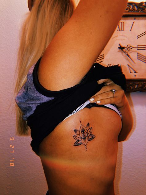 Side Lotus Tattoo, Lotus Tattoo Ribcage, Aliyah Tattoo, Lotus Side Tattoo Ribs, Lotus Tattoo Ribs, Lotus Flower Tattoo Side Ribs, Lotus Flower Tattoo Ribs, Lotus Flower Rib Tattoo, Flower Tattoo Ribs