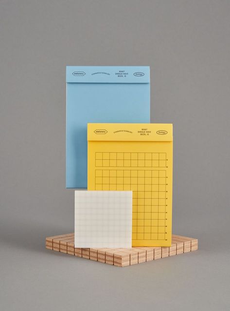 STÁLOGY: a beautifully thought out range of stationery from Japan | Creative Boom Print Shop Ideas, Stationary Design Inspiration, Stationary Brand, Japanese Stationary, Color Pad, Vintage Notebook, Good Color Combinations, Memo Pads, Beautiful Stationery