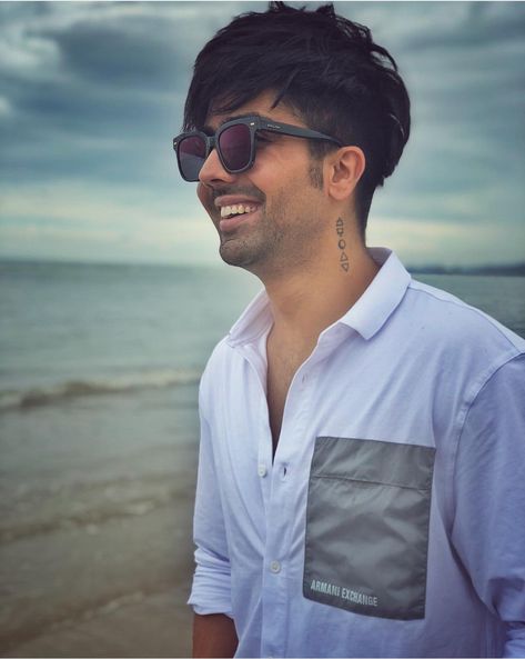 Harrdy Sandhu, Sunrise Photography Nature, Hardy Sandhu, New Hd Pic, Justin Bieber Images, Ammy Virk, Damon Salvatore Vampire Diaries, Love Guru, Hd Pic