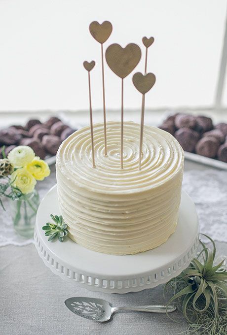 Swirl cake Heart Wedding Cakes, Rustic Summer Wedding, Mini Torte, Cake Simple, Small Wedding Cakes, Wedding Crashers, Amazing Wedding Cakes, Wedding Cake Rustic, Wedding Cakes With Cupcakes