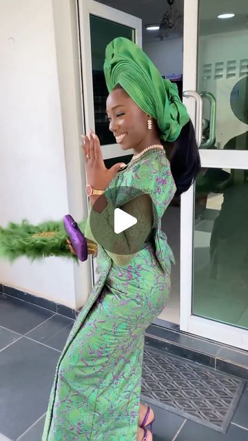 Nigerian Fashion Designers, Naija Wedding, The Way I Am, Nigerian Weddings, Asoebi Styles, Bella Naija Weddings, I Am In Love, Design Dresses, Nigerian Wedding