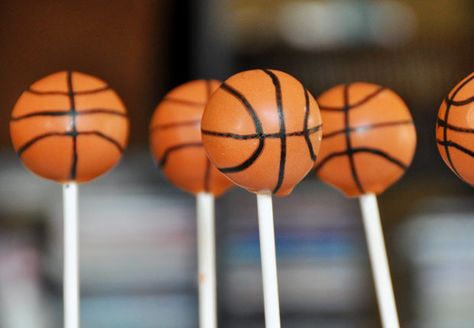 Basketball cake pops Basketball Cakepops Ideas, Basketball Cake Pops, Cakepops Ideas, Basketball Cakes, Graduation Themes, Creative Treats, Cake Basket, Sparkle Cake, Sports Ideas