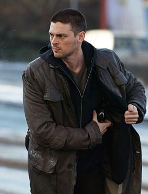 Kirill - Bourne Villains Bourne Supremacy, Mens Leather Jacket Vintage, Cia Agent, Jason Bourne, Karl Urban, Men's Leather Jacket, Biker Leather, Tom Hardy, Uncharted