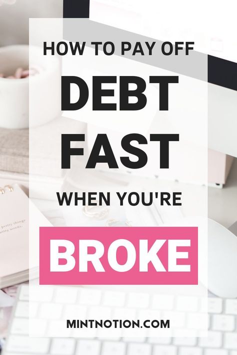 How to pay off debt fast even on a small income. Learn how to get out of debt quickly and start living your debt-free life. No matter where you are on your debt-free journey, creating a budget and a debt repayment plan is the first step in helping you get out debt fast. Click through to find out tips and tricks to pay off debt quickly even on a low income. #debtfree #payoffdebtpast #savemoney Clear Debt, Debt Payoff Tracker, Pay Debt, Debt Payoff Plan, Debt Payoff Printables, Debt Reduction, Debt Freedom, Living Paycheck To Paycheck, Paying Off Credit Cards