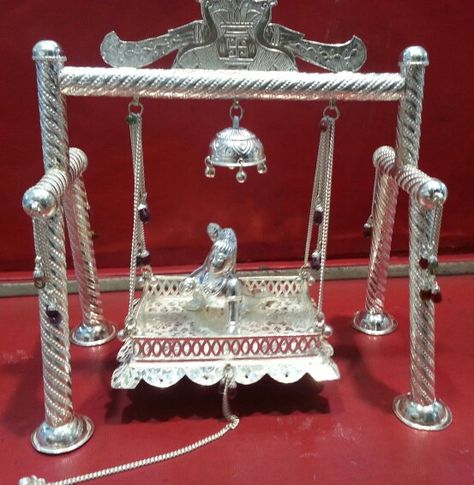 Silver jhulla Krishna Jhula Decoration Ideas, Pooja Silver Items, Jhula Decoration Ideas, Gopal Ji Poshak, Jhula Decoration, Silver Puja Items, Krishna Jhula, Puja Items, Silver Articles