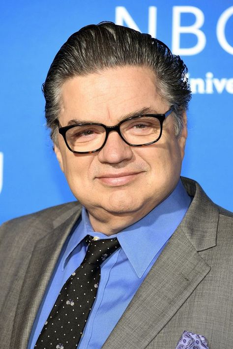 Oliver Platt, is a Canadian-born American actor, "Chicago Med," "Lake Placid," "Executive Decision," "A Time to Kill," etc.... (62) Oliver Platt, A Time To Kill, Large Mens Fashion, Body Types Men, Chicago Med, Lake Placid, January 12, Large Man, American Actors