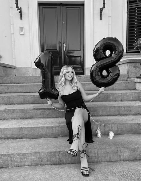 ig: demiidzn #18th #bdaypics #18thbirthday #bdayshoot #instainspo #bdayfotoinspo 18th Birthday Photoshoot Ideas At Home, 18th Birthday Picture Ideas, 18th Birthday Photos, 18th Bday Photoshoot Ideas, 18th Birthday Pics, 18th Birthday Pictures, 18th Birthday Photoshoot Ideas, 18th Birthday Photoshoot, 18th Photoshoot