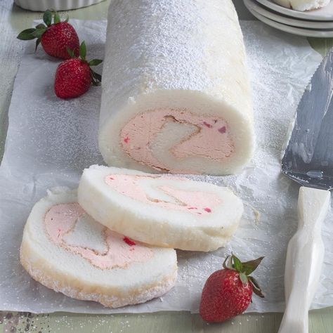 Angel Food Cake Box Cookies, Angel Food Roll Cake, Angel Food Cake Roll, Ice Cream Cake Roll, Rolled Cakes, Pie Balls, Summer Cake Recipes, Roll Cakes, Cake Mix Desserts