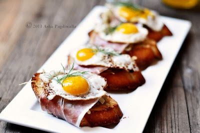 Breakfast Canapes, Breakfast Party Menu, Fried Quail, Wedding Food Menu, Breakfast Wedding, Fancy Breakfast, Serrano Ham, Brunch Eggs, Elegant Appetizers