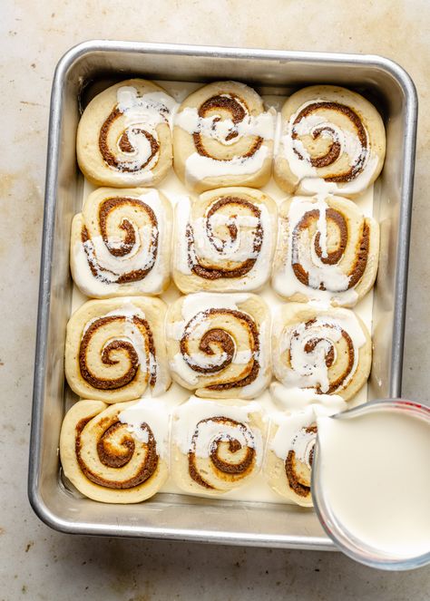 Pizza Dough Cinnamon Rolls, Amish Bakery, Gooey Cinnamon Rolls, Cinnamon Rolls With Cream Cheese, Cinnamon Rolls With Cream, Gimme Delicious, Cinnamon Rolls From Scratch, Saigon Cinnamon, Cinnamon Roll Bake