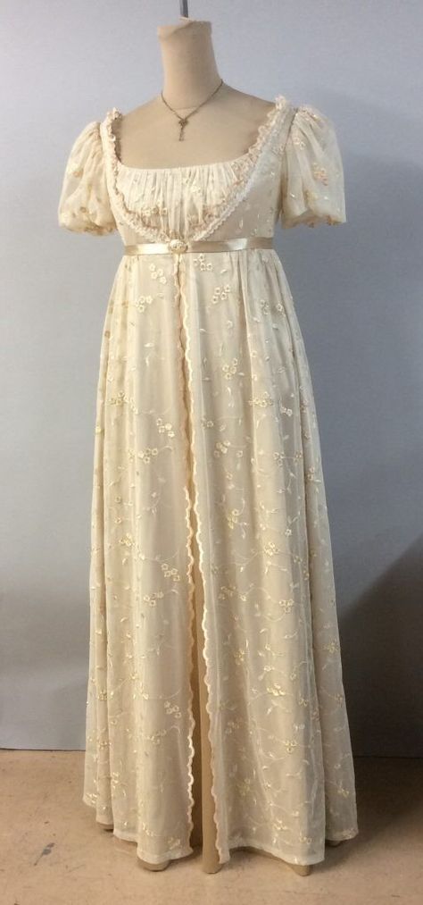 Regency Wedding Dress, White Victorian Dress, Jane Austen Dress, Regency Gown, Historical Costuming, Regency Era Fashion, Regency Dress, Regency Fashion, Old Fashion Dresses