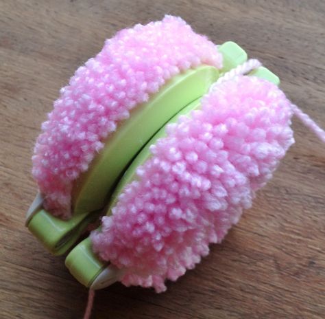 How to use your Clover Pom Pom maker How To Use A Pom Pom Maker Tutorials, How To Use A Pom Pom Maker, Cardboard Pom Pom Maker, Pom Pom Making Video, Pom Pom Mat, Clover Pom Pom Maker, Crochet Infinity Scarf Pattern, Infinity Scarf Pattern, Pom Pom Maker