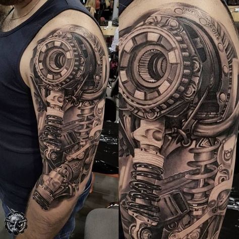 Black and White Biomechanical Shoulder Tattoo Bio Mechanical Shoulder Tattoo, Hayabusa Tattoo Design, Mechanical Arm Tattoo, Mechanical Tattoo, Biomech Tattoo, Tato 3d, Biomechanical Tattoo Design, Robot Tattoo, Tatoo 3d