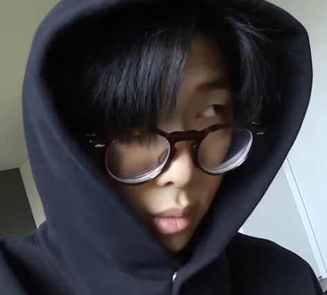 Namjoon Glasses Selca, Kim Namjoon Glasses, Kim Namjoon With Glasses, Namjoon Wearing Glasses, Namjoon In Glasses, Namjoon With Glasses, Namjoon Glasses, Rm Bts, Wearing Glasses