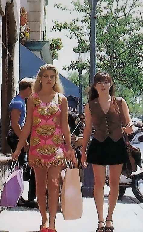 90210 Outfits 90s, Brenda 90210 Fashion, Donna Martin 90210 Outfits, Brenda 90210 Outfits, 90210 Fashion 90s, Beverly Hills 90210 Outfits, Brenda Walsh Outfits, Beverly Hills 90210 Fashion, 90210 Outfits