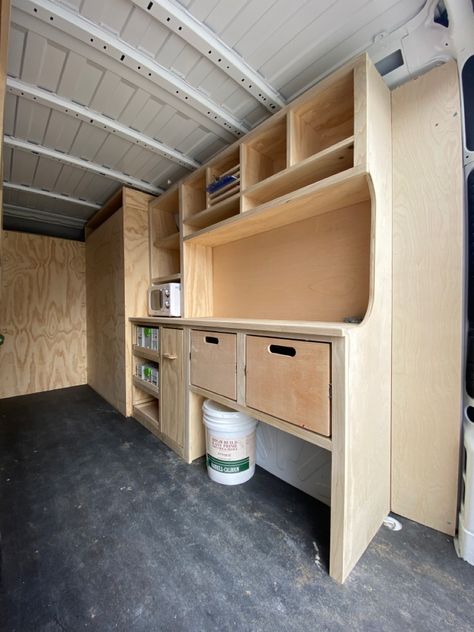 Trailer Shelving Ideas Enclosed, Cargo Van Shelving Ideas, Van Shelving Ideas, Diy Van Storage Ideas, Painting Organization, Trailer Shelving, Work Truck Storage, Tool Trailer, Van Organization