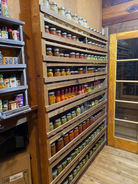 Canning Shelf, Canning Shelves, Canning Room, Canning Jar Storage, Homestead Style, Harvest Storage, Cabin Mansion, Pantry Inspiration, Rocking Chair Plans