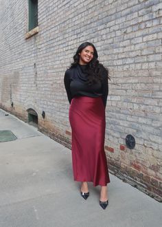 Burgundy Plus Size Outfits, Burgundy Satin Skirt, Burgundy Silk Skirt Outfit, Burgundy Satin Skirt Outfit, Maroon Outfit Ideas, Red Midi Skirt Outfit, Red Maxi Skirt Outfit, Satin Maxi Skirt Outfit, Satin Skirt Outfit Classy